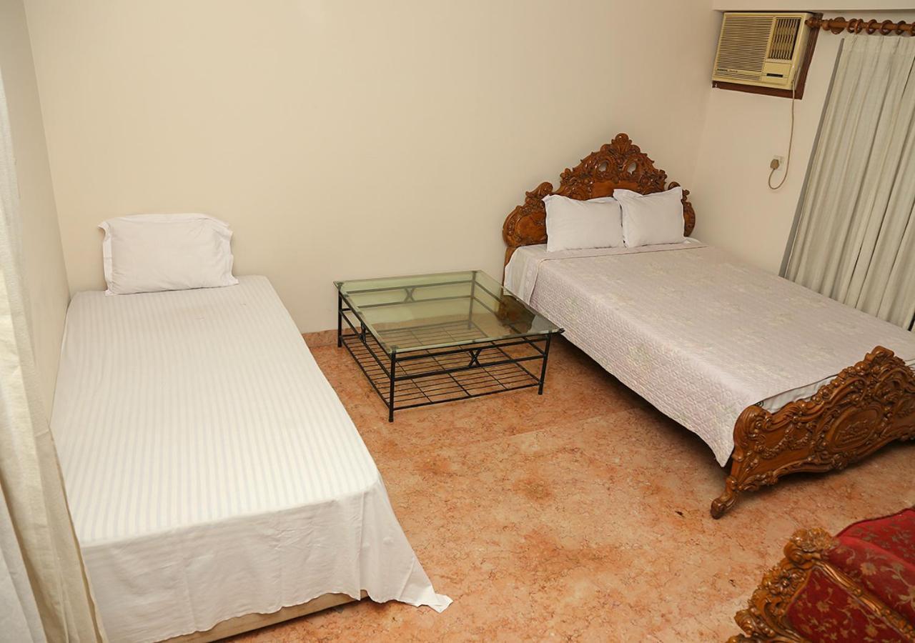 Maya Service Apt Guest House Дакка Экстерьер фото